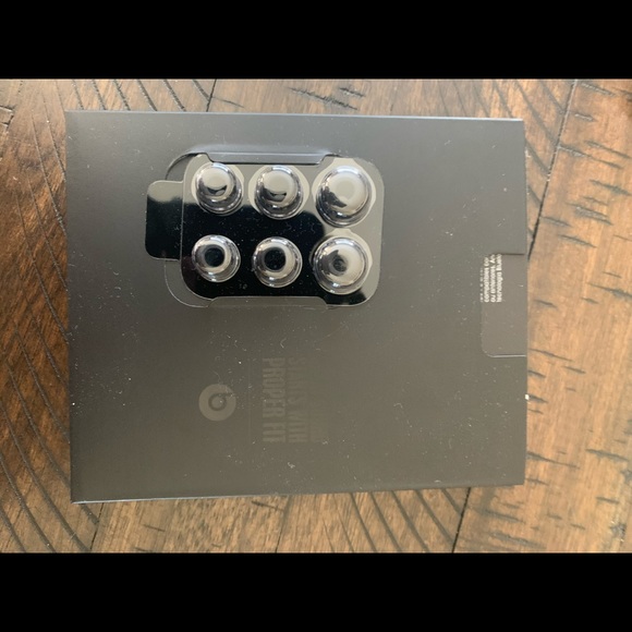 Beats by Dr.Dre Powerbeats3 Wireless - Picture 2 of 5